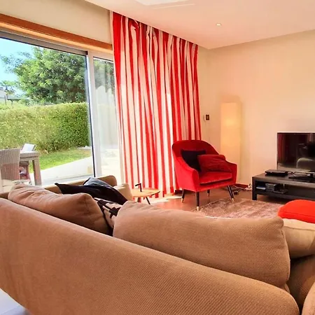 펜션 Lovelystay - Modern 3bedroom Duplex W/pool