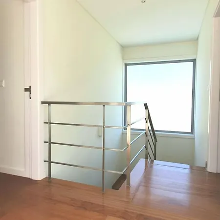 펜션 Lovelystay - Modern 3bedroom Duplex W/pool 앨칸타릴하