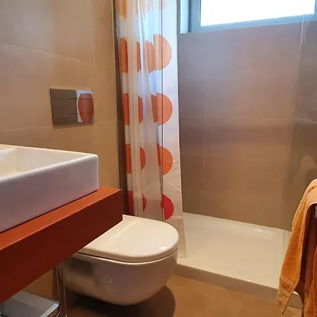펜션 Lovelystay - Modern 3bedroom Duplex W/pool *